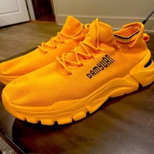 Style Sneakers Mustard Yellow